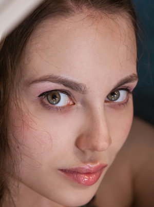 18 year old girl receives open mouth facial after being deflowered